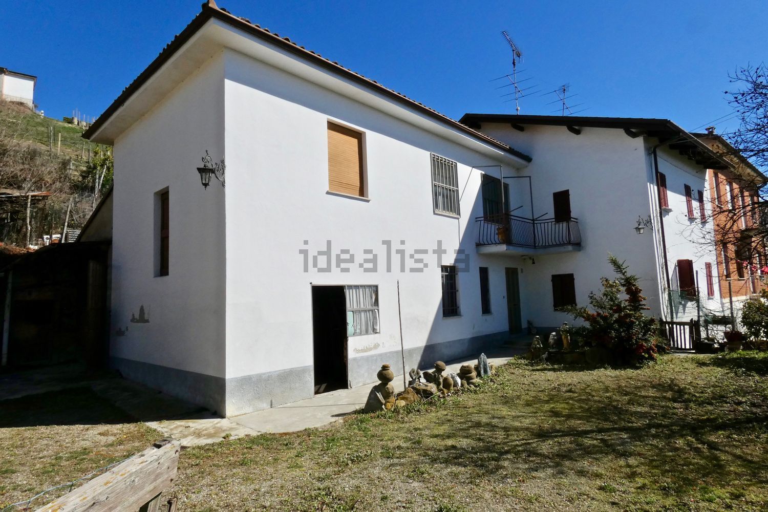 Itaalia, 3 Bedrooms Bedrooms, 12 Rooms Rooms,1 VannitubaVannitoad,Villa,Sale,1058