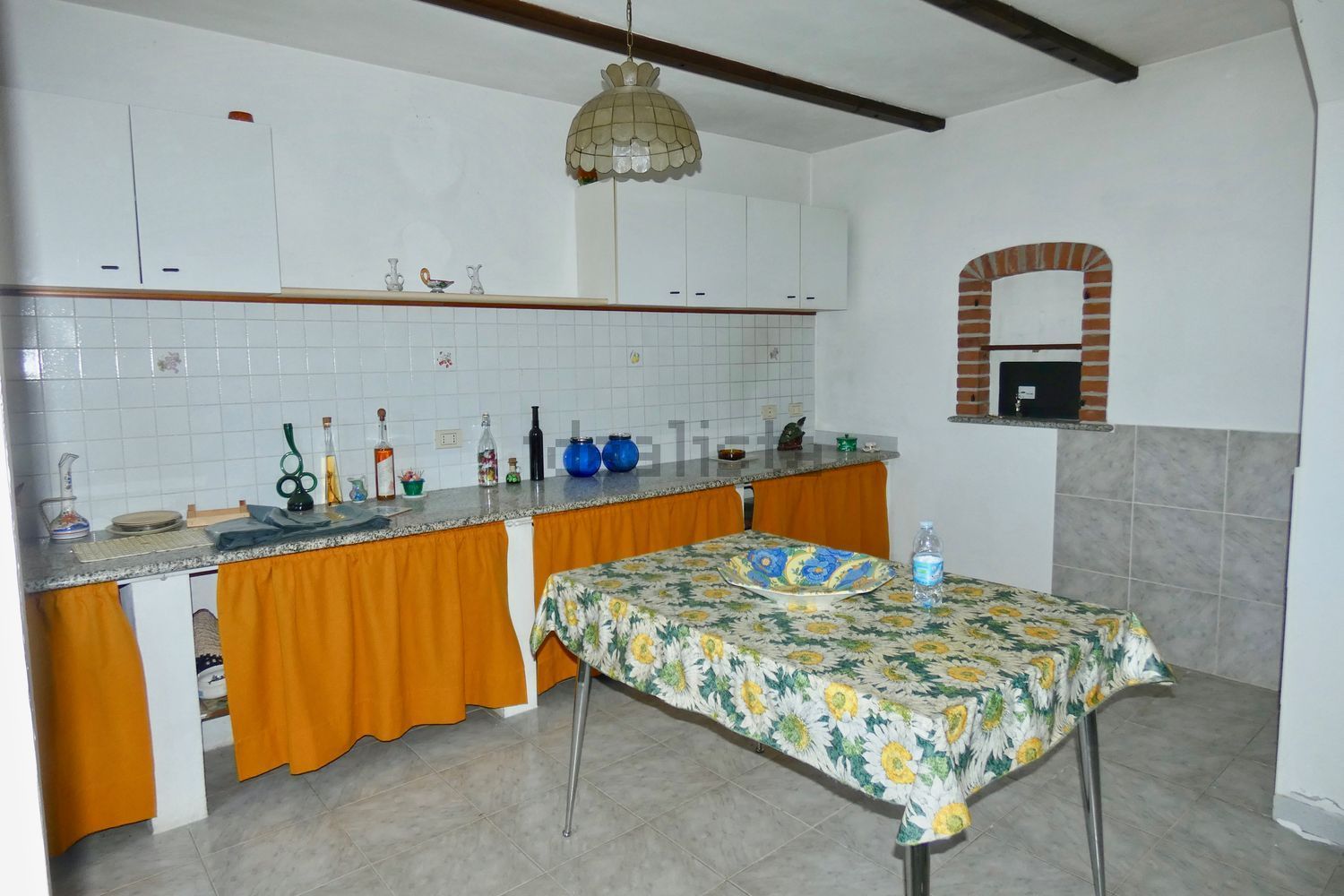 Itaalia, 3 Bedrooms Bedrooms, 12 Rooms Rooms,1 VannitubaVannitoad,Villa,Sale,1058