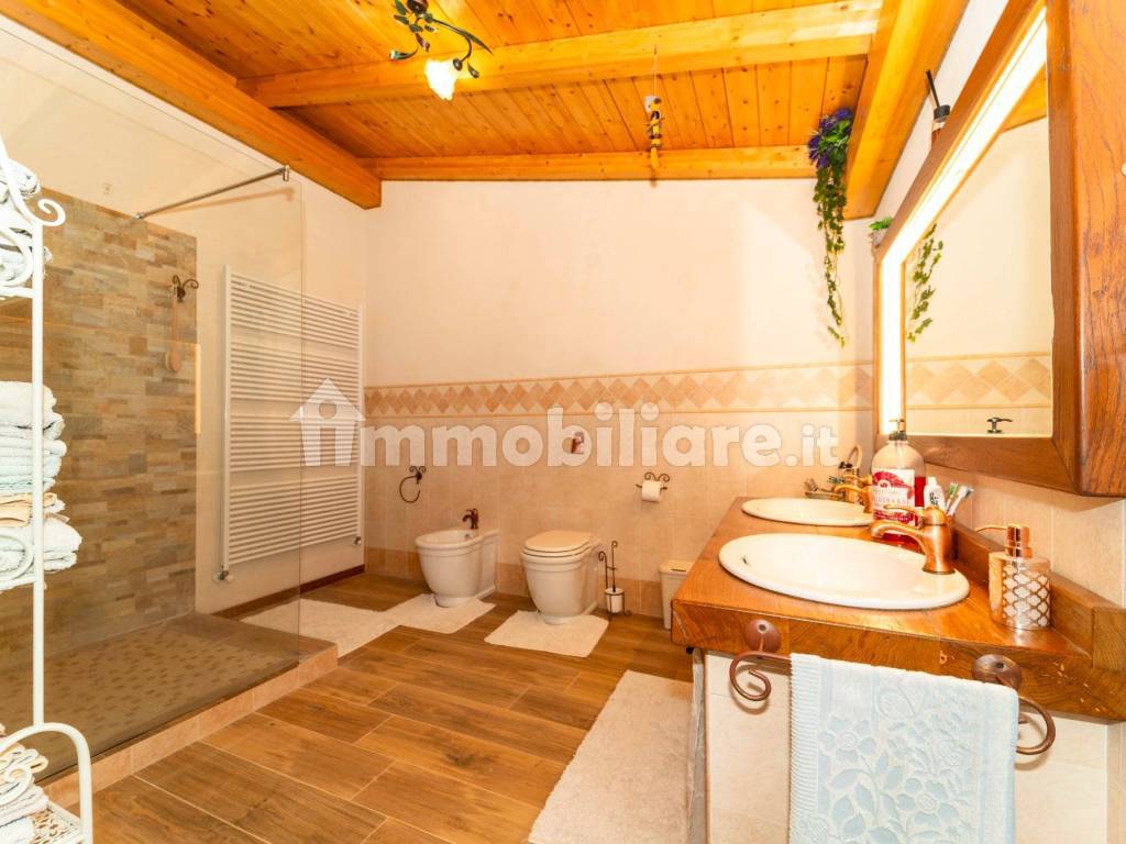 Itaalia, 3 Bedrooms Bedrooms, ,3 VannitoadVannitoad,Villa,Sale,1063