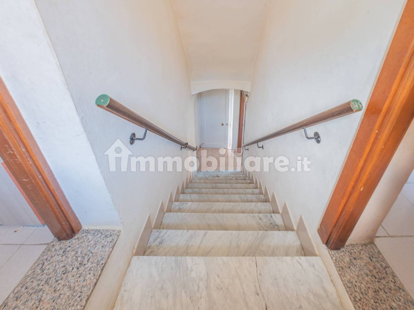 Itaalia, 2 Bedrooms Bedrooms, 4 Rooms Rooms,1 VannitubaVannitoad,Villa,Sale,1065