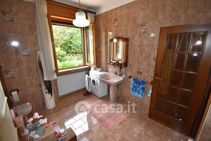 Itaalia, 10 Rooms Rooms,2 VannitoadVannitoad,Villa,Sale,1096