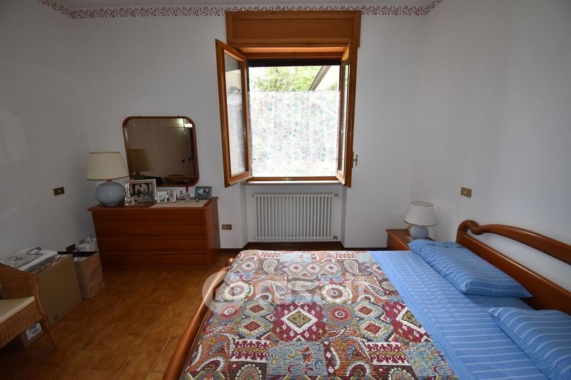 Itaalia, 10 Rooms Rooms,2 VannitoadVannitoad,Villa,Sale,1096