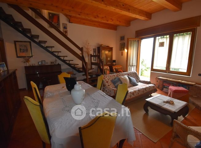 Itaalia, 10 Rooms Rooms,2 VannitoadVannitoad,Villa,Sale,1096