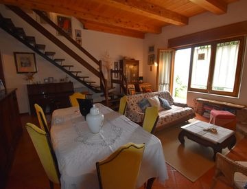 Itaalia, 10 Rooms Rooms,2 VannitoadVannitoad,Villa,Sale,1096