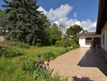 Itaalia, 10 Rooms Rooms,2 VannitoadVannitoad,Villa,Sale,1096