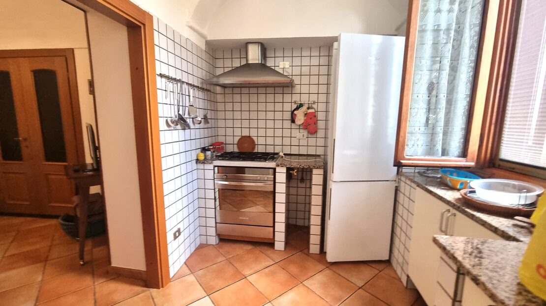 Itaalia, 6 Bedrooms Bedrooms, 26 Rooms Rooms,4 VannitoadVannitoad,Villa,Sale,1100