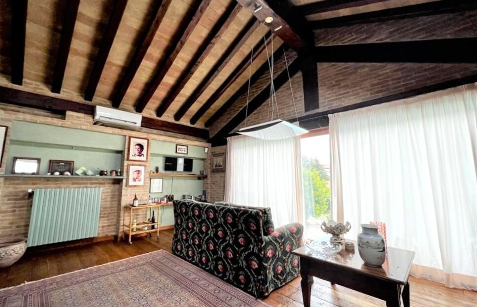 Itaalia, 6 Bedrooms Bedrooms, 16 Rooms Rooms,6 VannitoadVannitoad,Villa,Sale,1102