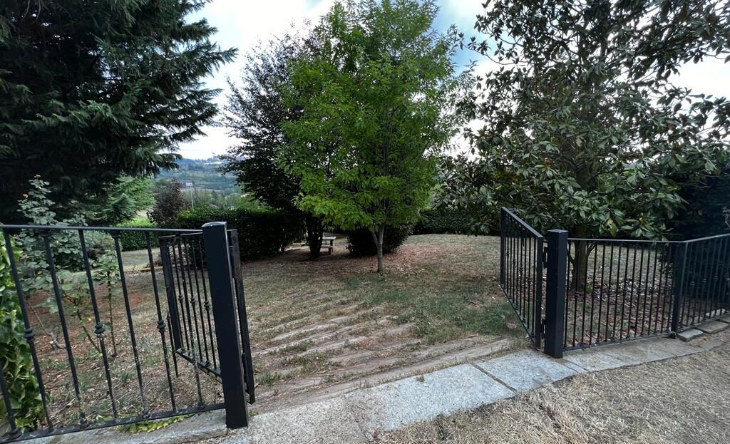 Itaalia, 6 Bedrooms Bedrooms, 16 Rooms Rooms,6 VannitoadVannitoad,Villa,Sale,1102