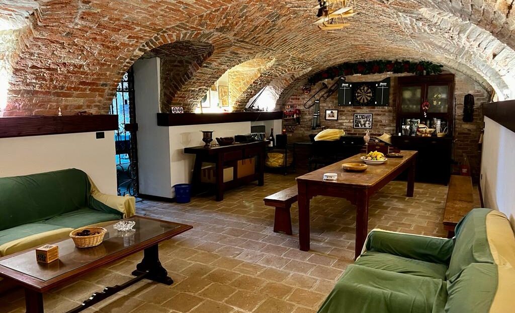 Itaalia, 6 Bedrooms Bedrooms, 16 Rooms Rooms,6 VannitoadVannitoad,Villa,Sale,1102