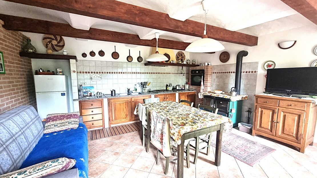 Itaalia, 3 Bedrooms Bedrooms, 8 Rooms Rooms,2 VannitoadVannitoad,Villa,Sale,1103