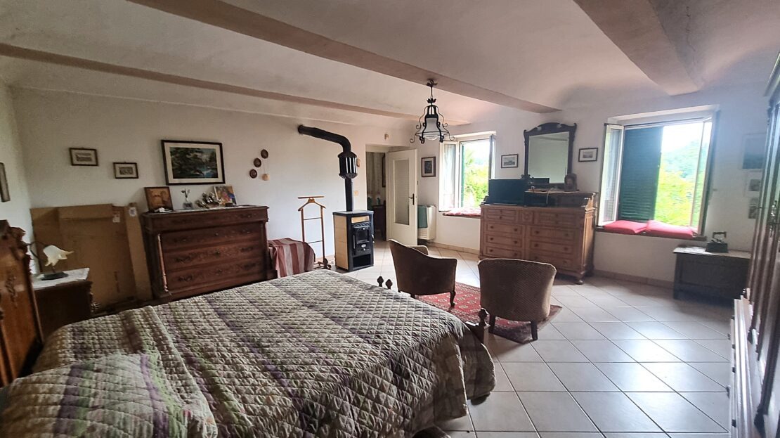 Itaalia, 3 Bedrooms Bedrooms, 8 Rooms Rooms,2 VannitoadVannitoad,Villa,Sale,1103