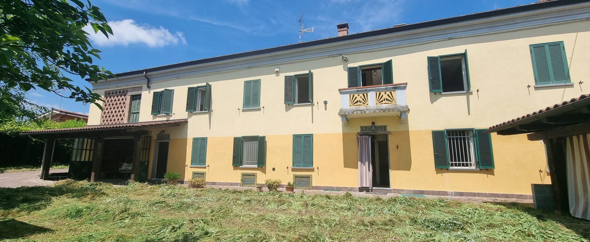 Itaalia, 3 Bedrooms Bedrooms, 8 Rooms Rooms,2 VannitoadVannitoad,Villa,Sale,1103