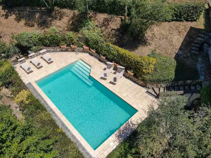 Itaalia, 3 Bedrooms Bedrooms, 9 Rooms Rooms,4 VannitoadVannitoad,Villa,Sale,1104