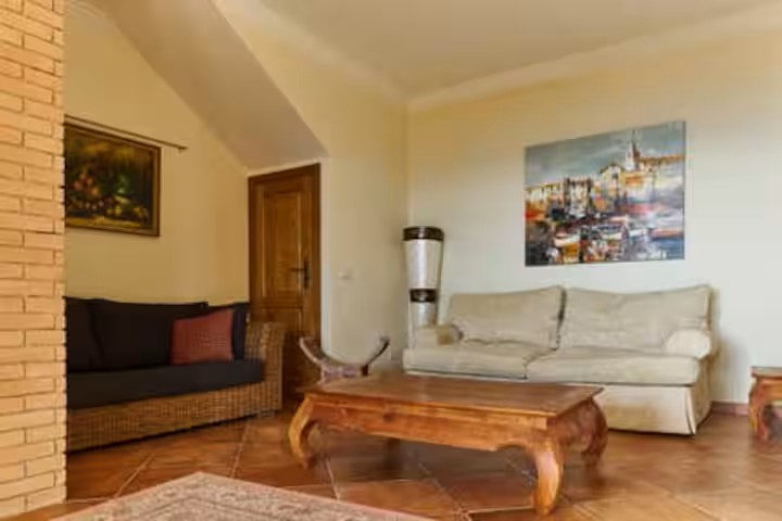 Itaalia, 3 Bedrooms Bedrooms, 9 Rooms Rooms,4 VannitoadVannitoad,Villa,Sale,1104