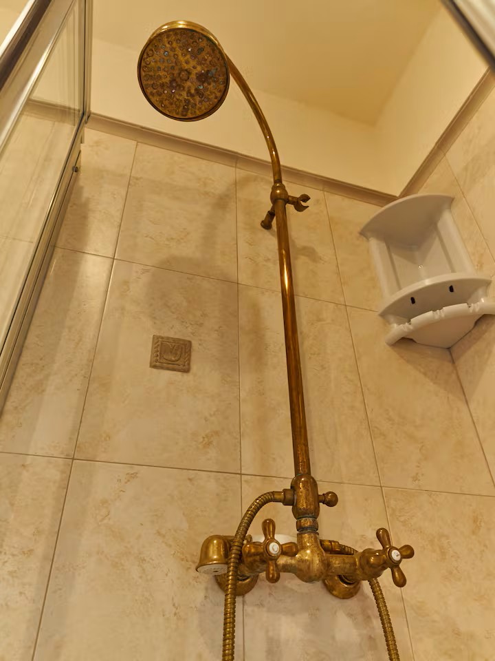 Itaalia, 3 Bedrooms Bedrooms, 9 Rooms Rooms,4 VannitoadVannitoad,Villa,Sale,1104