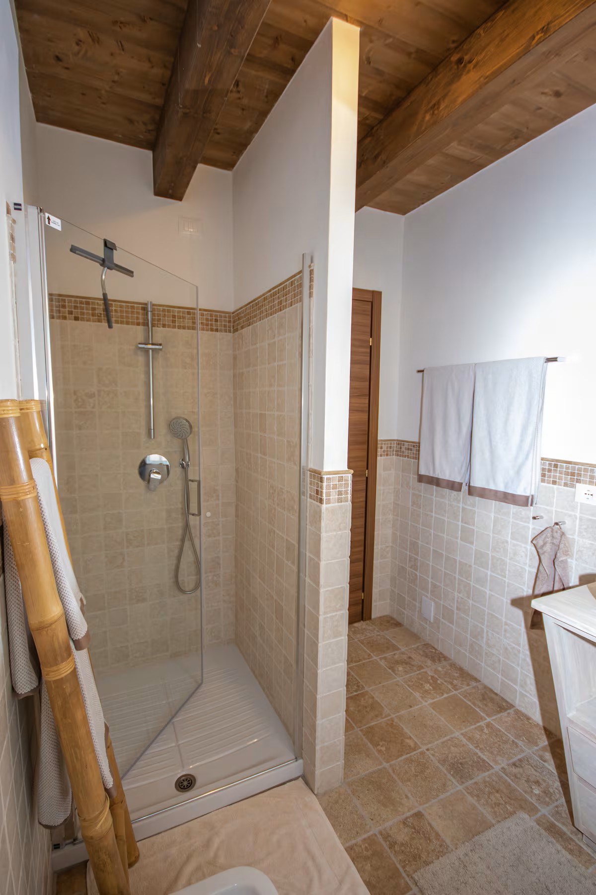 Montecurto, Itaalia, 3 Bedrooms Bedrooms, 7 Rooms Rooms,2 VannitoadVannitoad,Villa,Sale,1105