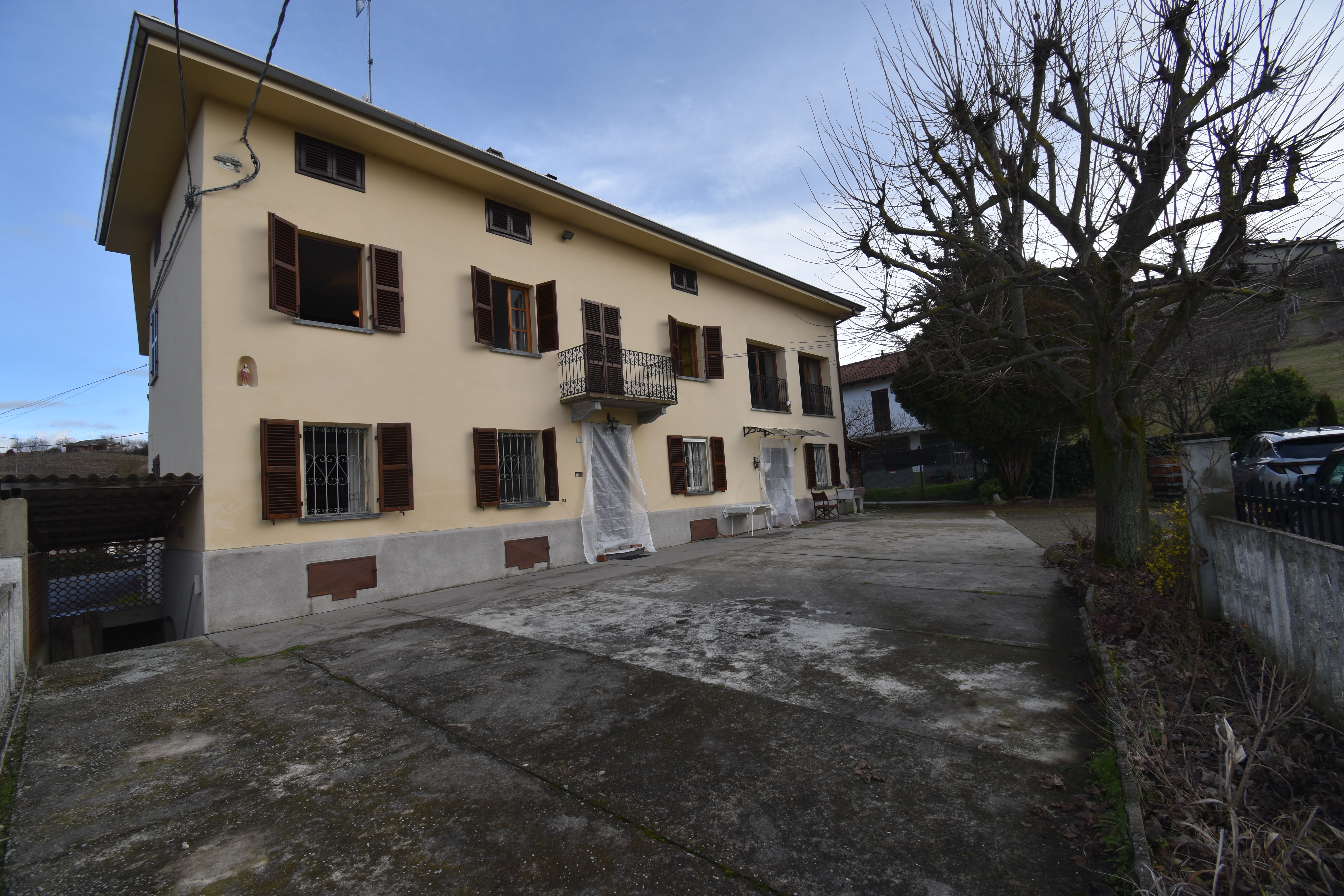 Montegrosso D'asti, Itaalia, 12 Rooms Rooms,3 VannitoadVannitoad,Villa,Sale,1107