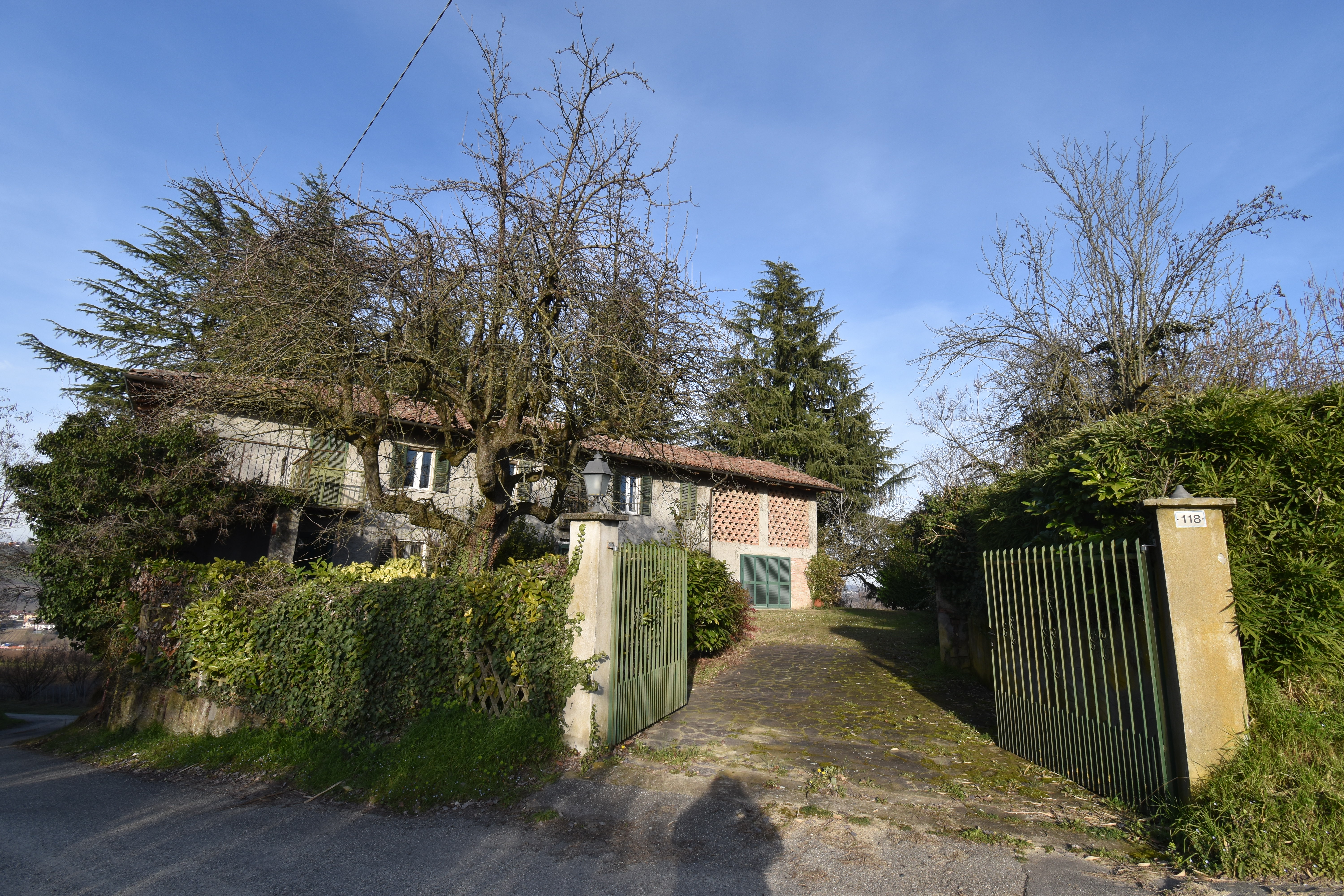 Agliano Terme, Itaalia, 10 Rooms Rooms,3 VannitoadVannitoad,Villa,Sale,1109