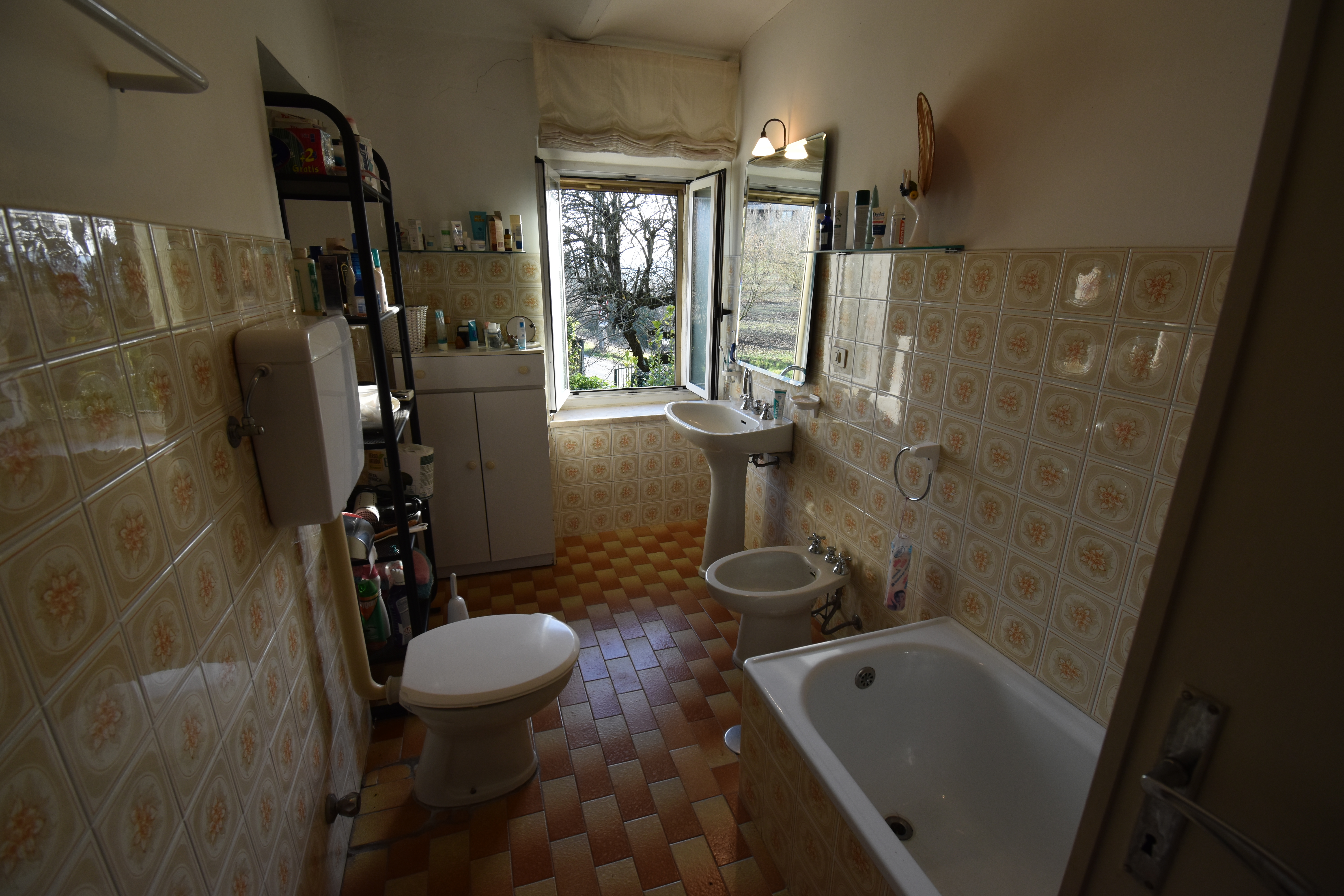 Agliano Terme, Itaalia, 10 Rooms Rooms,3 VannitoadVannitoad,Villa,Sale,1109