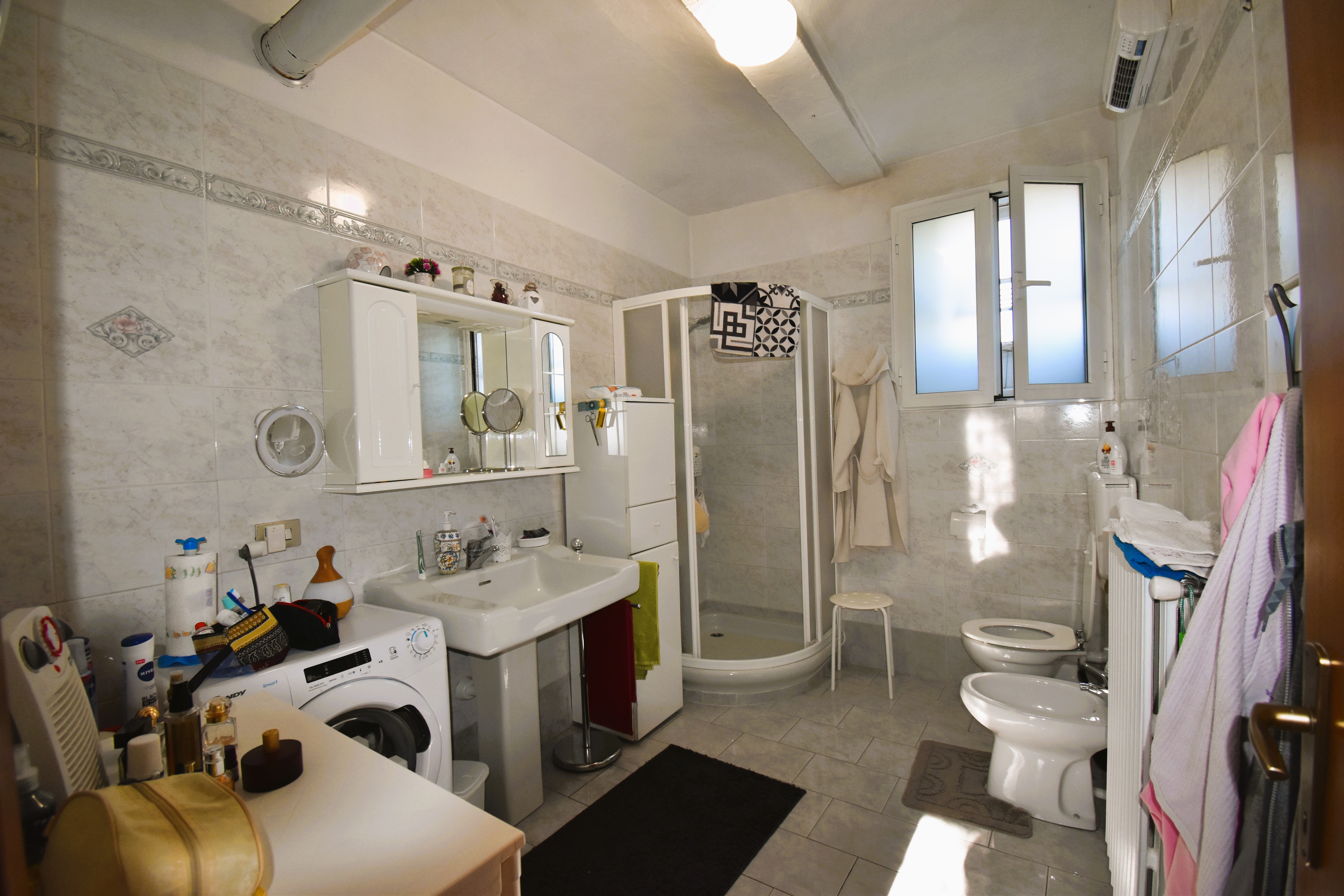 Montegrosso D´Asti, Itaalia, 5 Rooms Rooms,Villa,Sale,1112