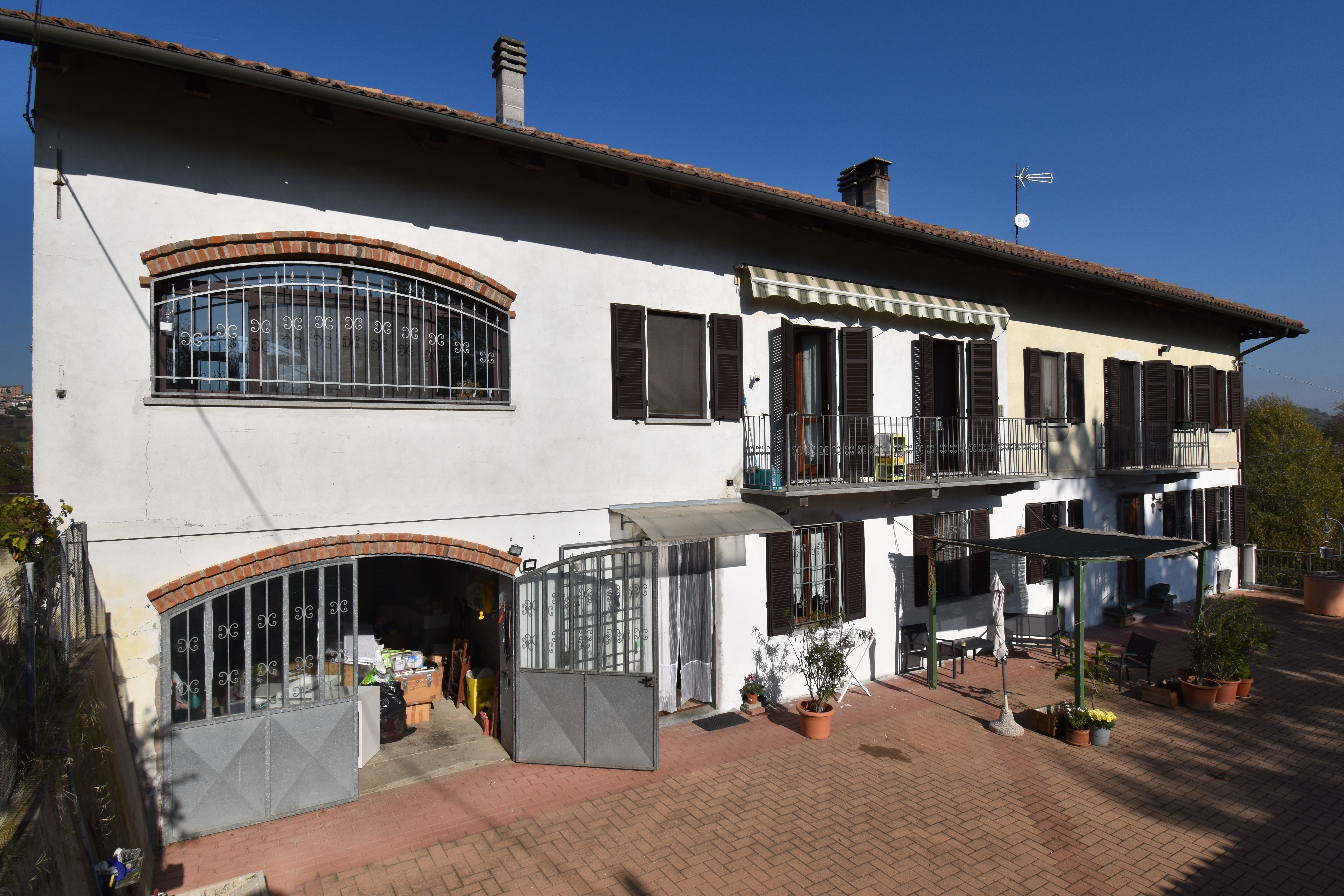 Montegrosso D´Asti, Itaalia, 5 Rooms Rooms,Villa,Sale,1112