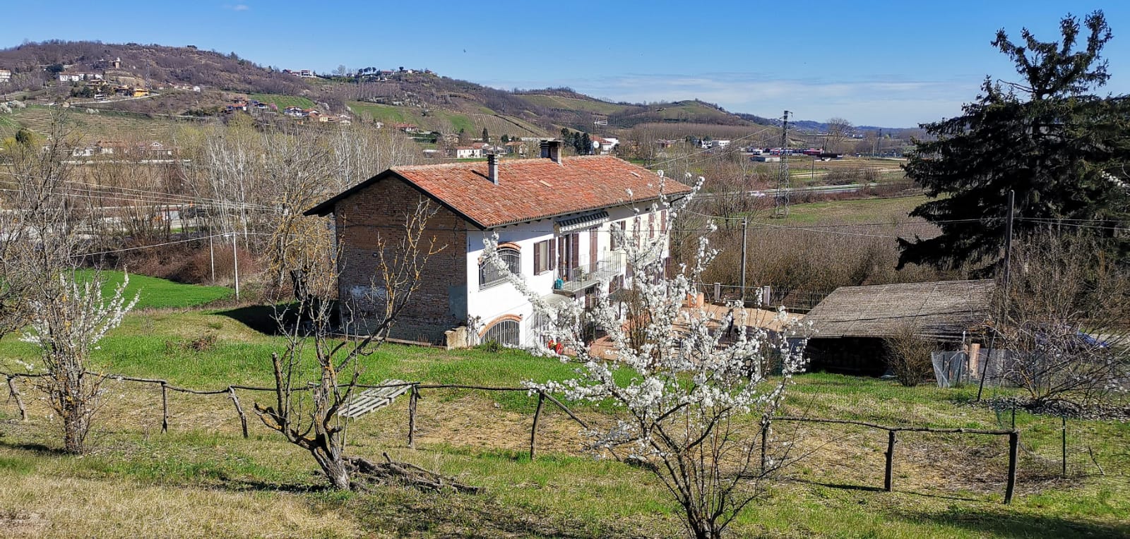 Montegrosso D´Asti, Itaalia, 5 Rooms Rooms,Villa,Sale,1112