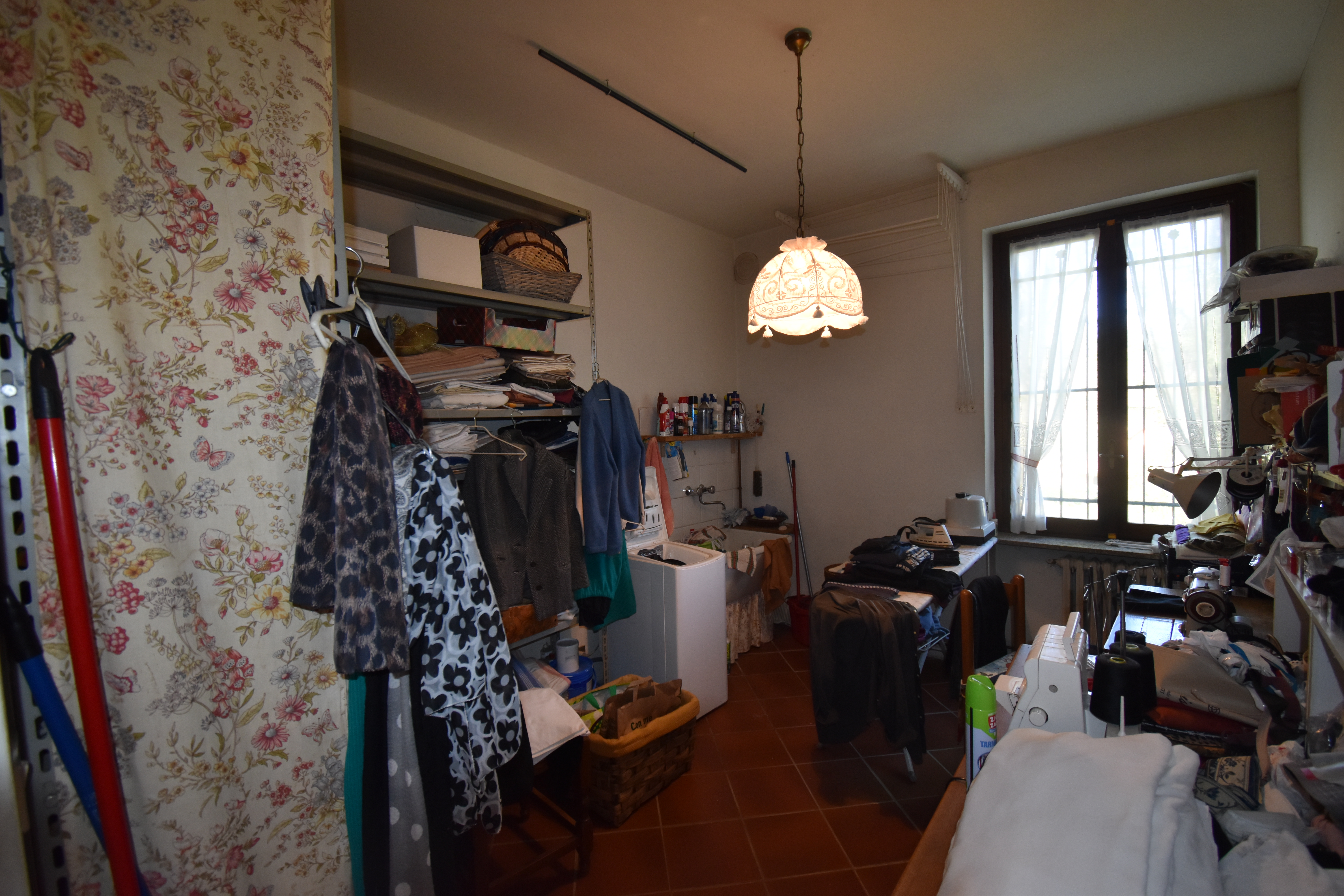 Asti, Itaalia, 5 Rooms Rooms,2 VannitoadVannitoad,Villa,Sale,1114