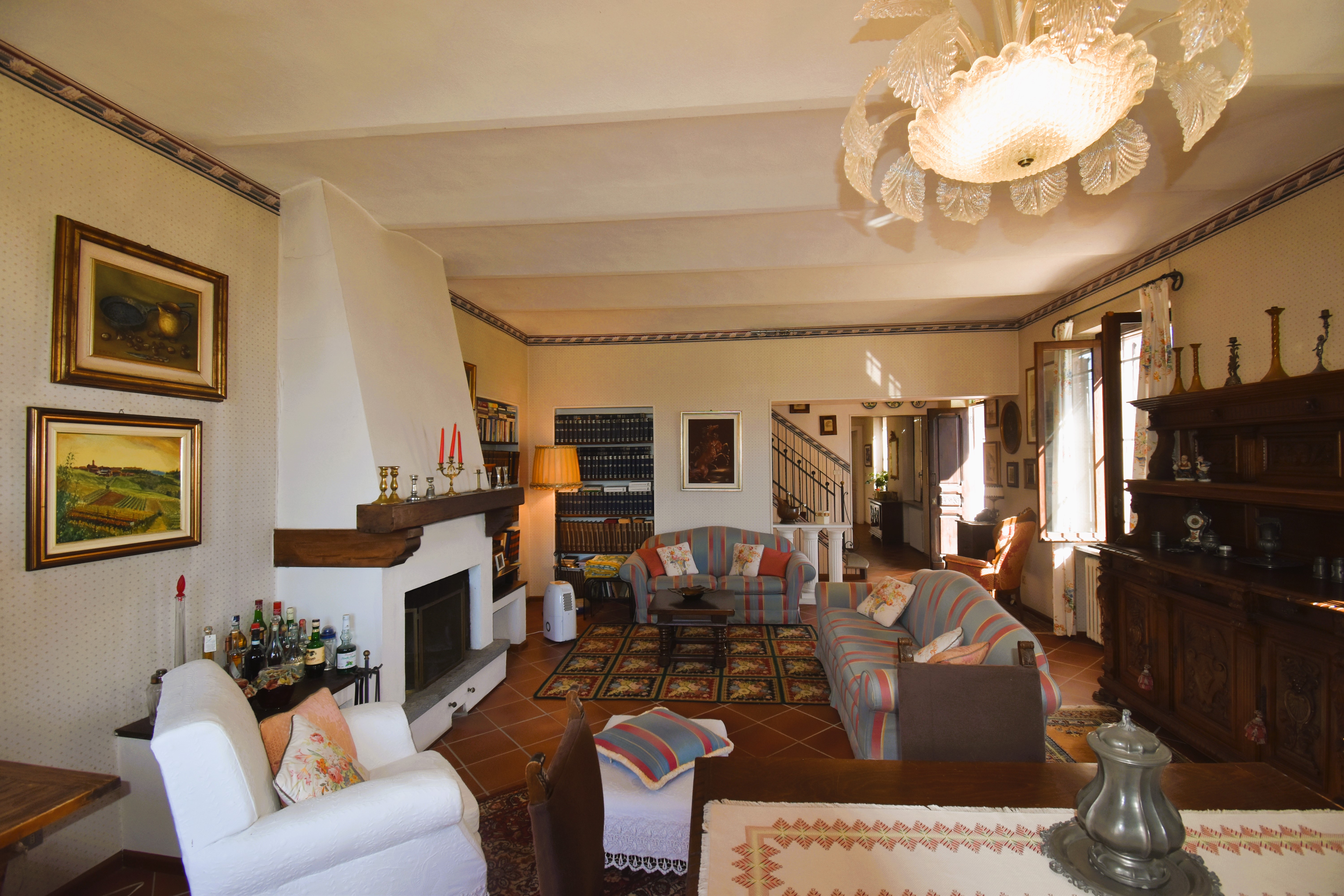 Asti, Itaalia, 5 Rooms Rooms,2 VannitoadVannitoad,Villa,Sale,1114