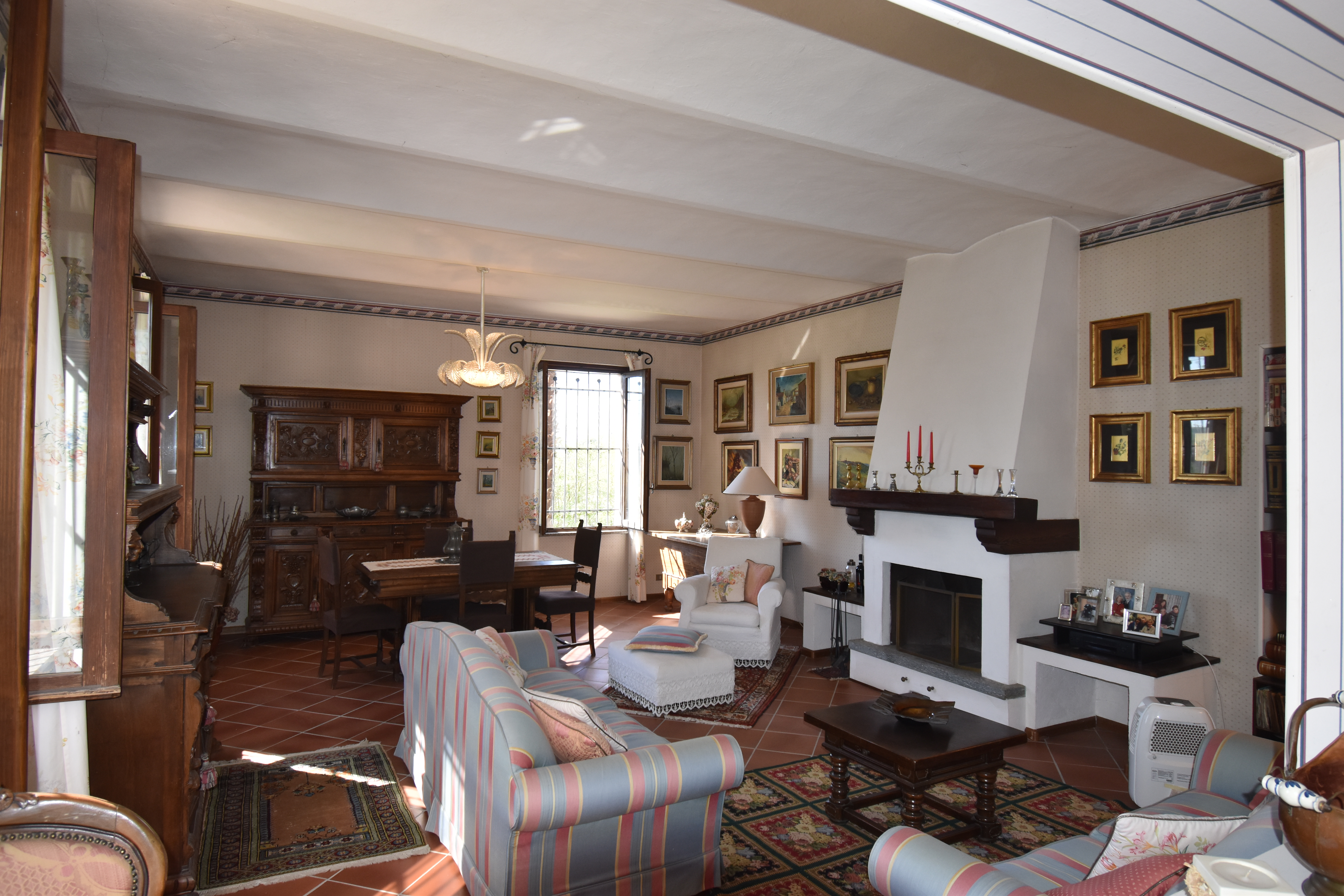 Asti, Itaalia, 5 Rooms Rooms,2 VannitoadVannitoad,Villa,Sale,1114