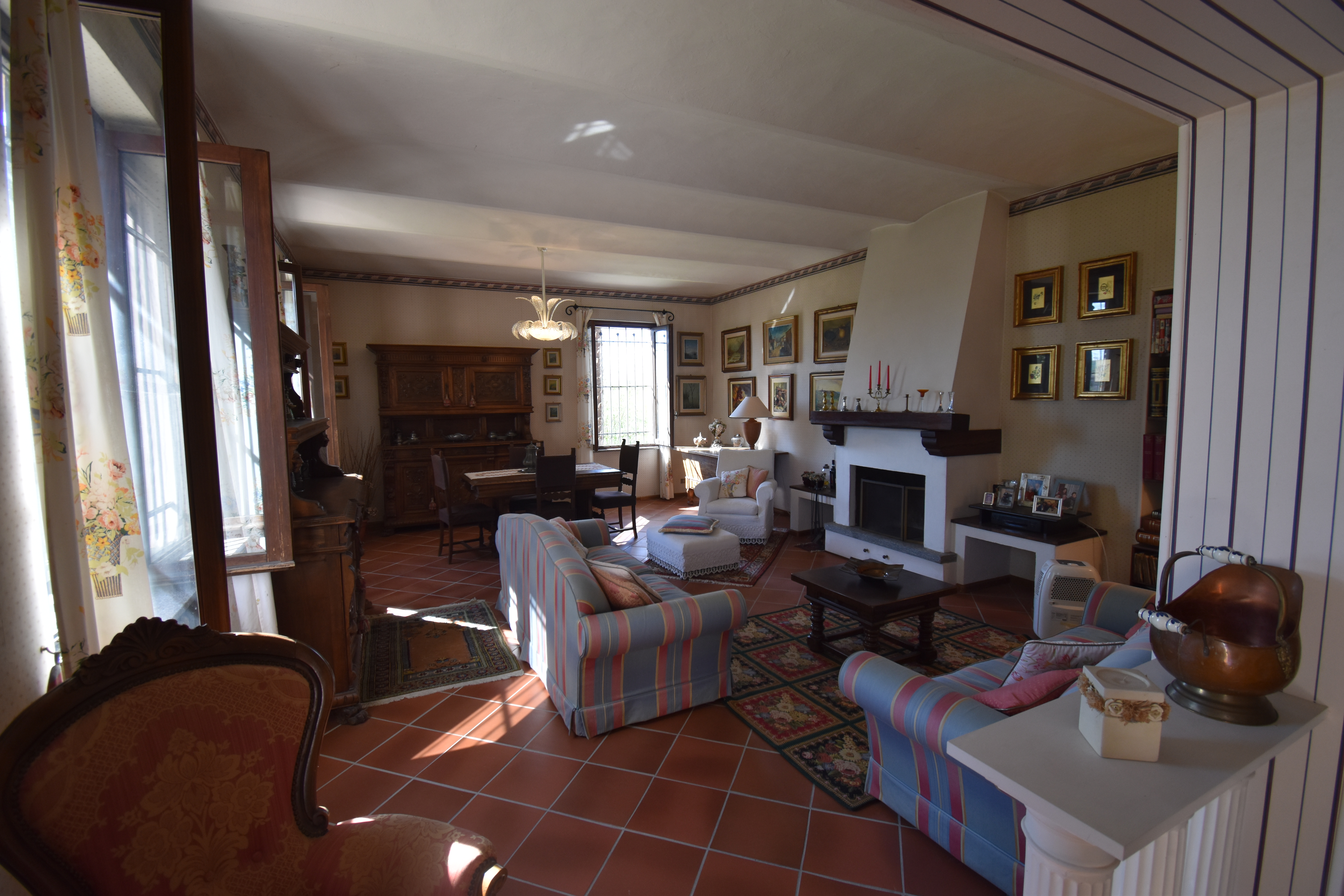 Asti, Itaalia, 5 Rooms Rooms,2 VannitoadVannitoad,Villa,Sale,1114