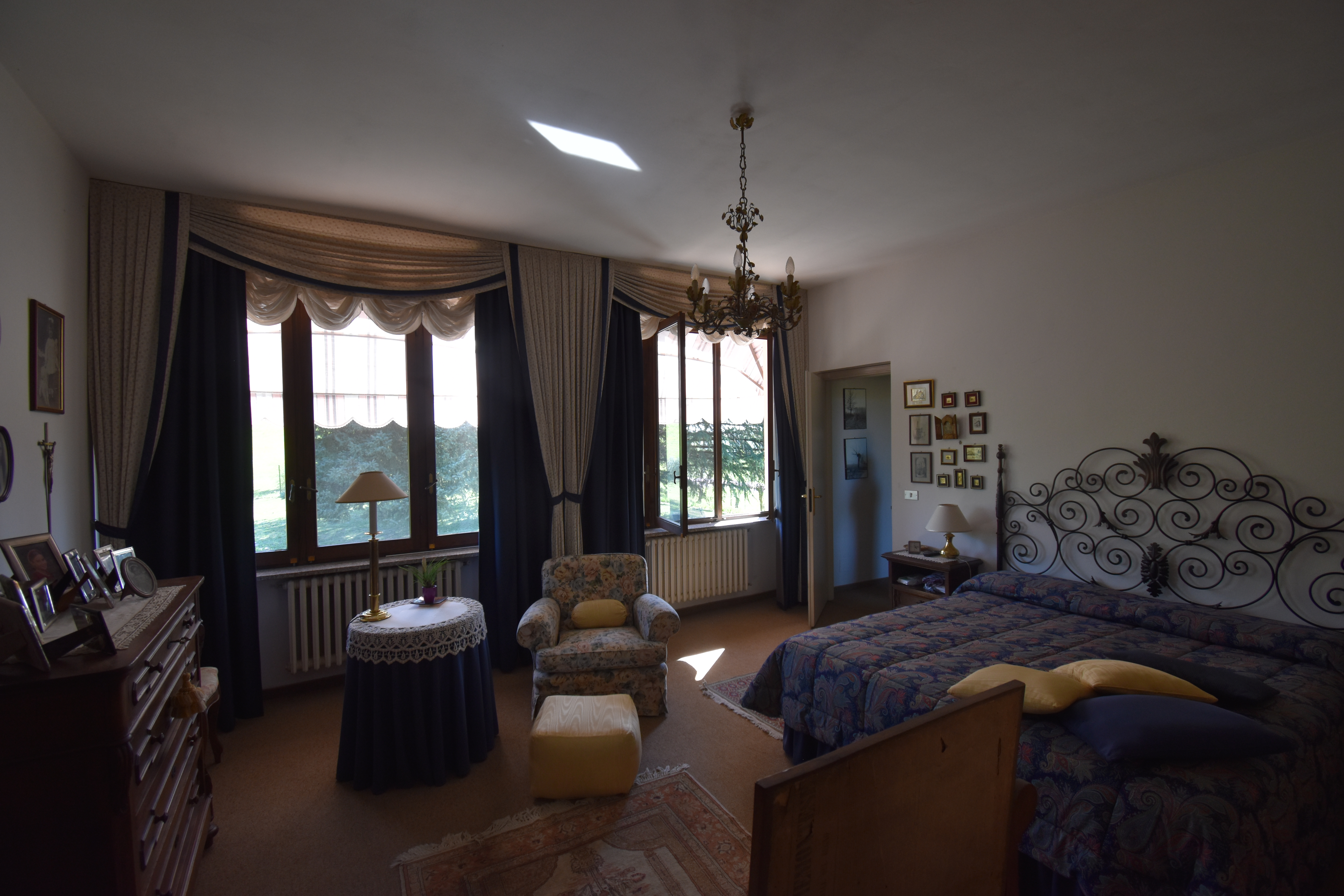 Asti, Itaalia, 5 Rooms Rooms,2 VannitoadVannitoad,Villa,Sale,1114