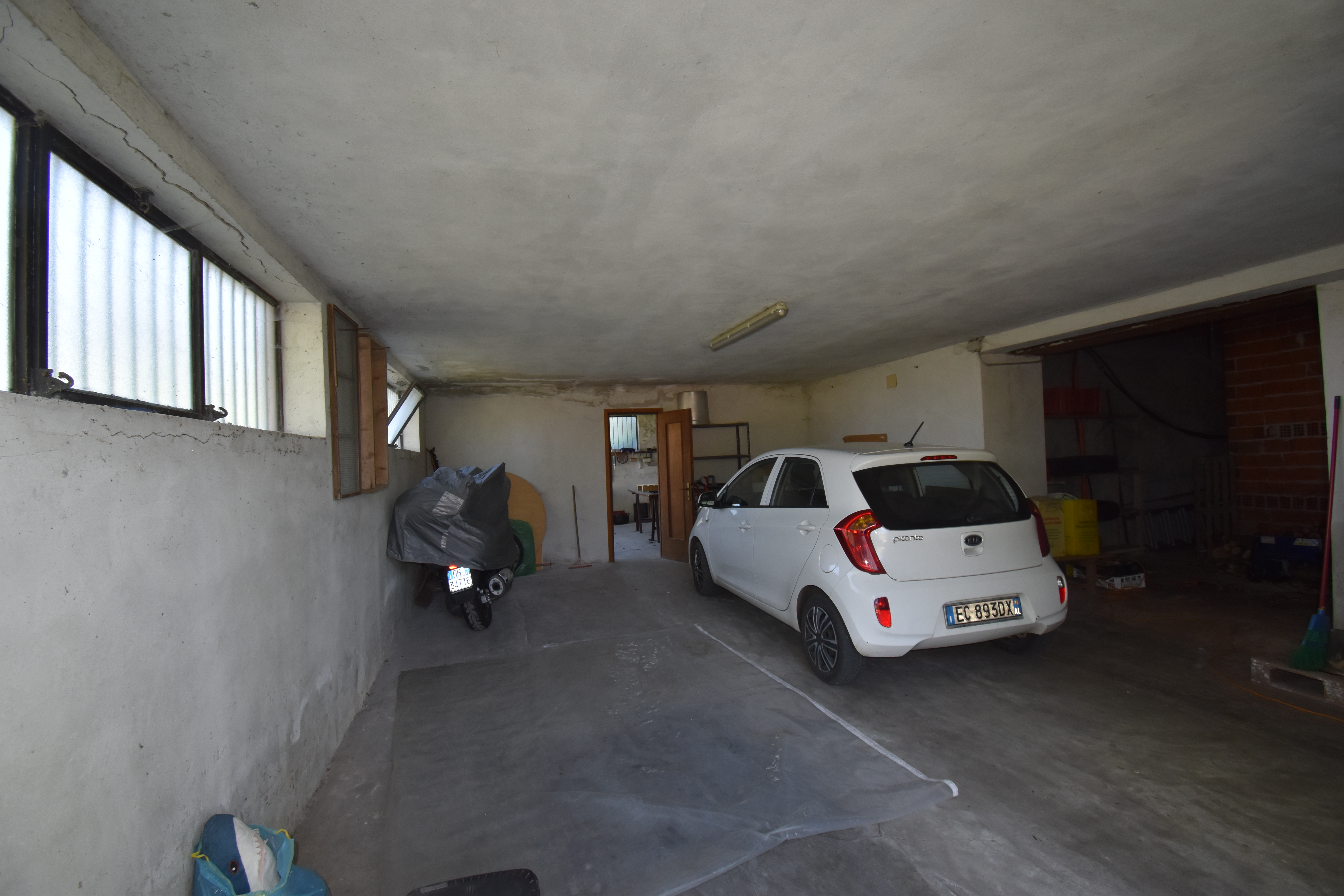 Asti, Itaalia, 5 Rooms Rooms,2 VannitoadVannitoad,Villa,Sale,1114