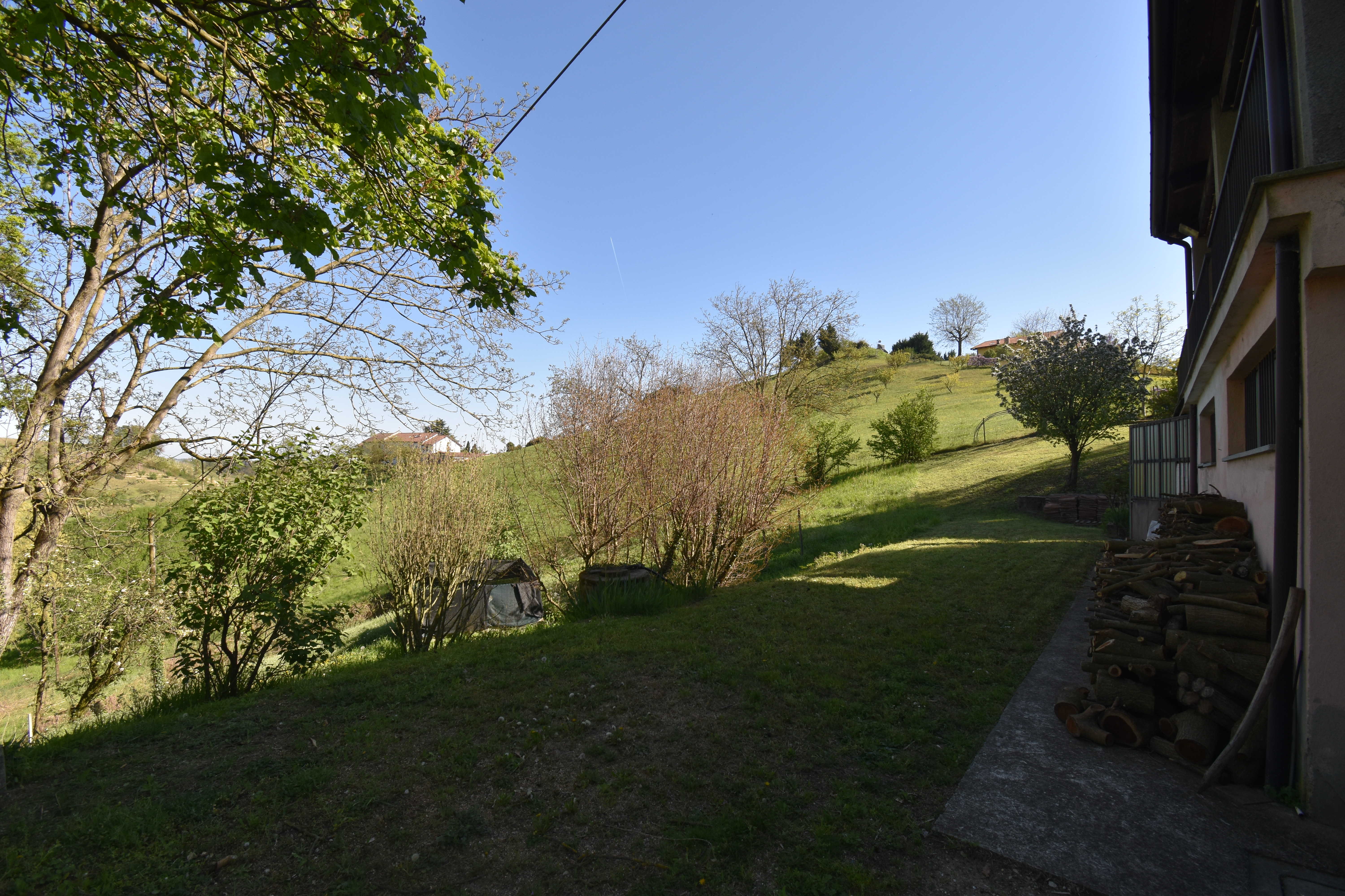 Asti, Itaalia, 5 Rooms Rooms,2 VannitoadVannitoad,Villa,Sale,1114