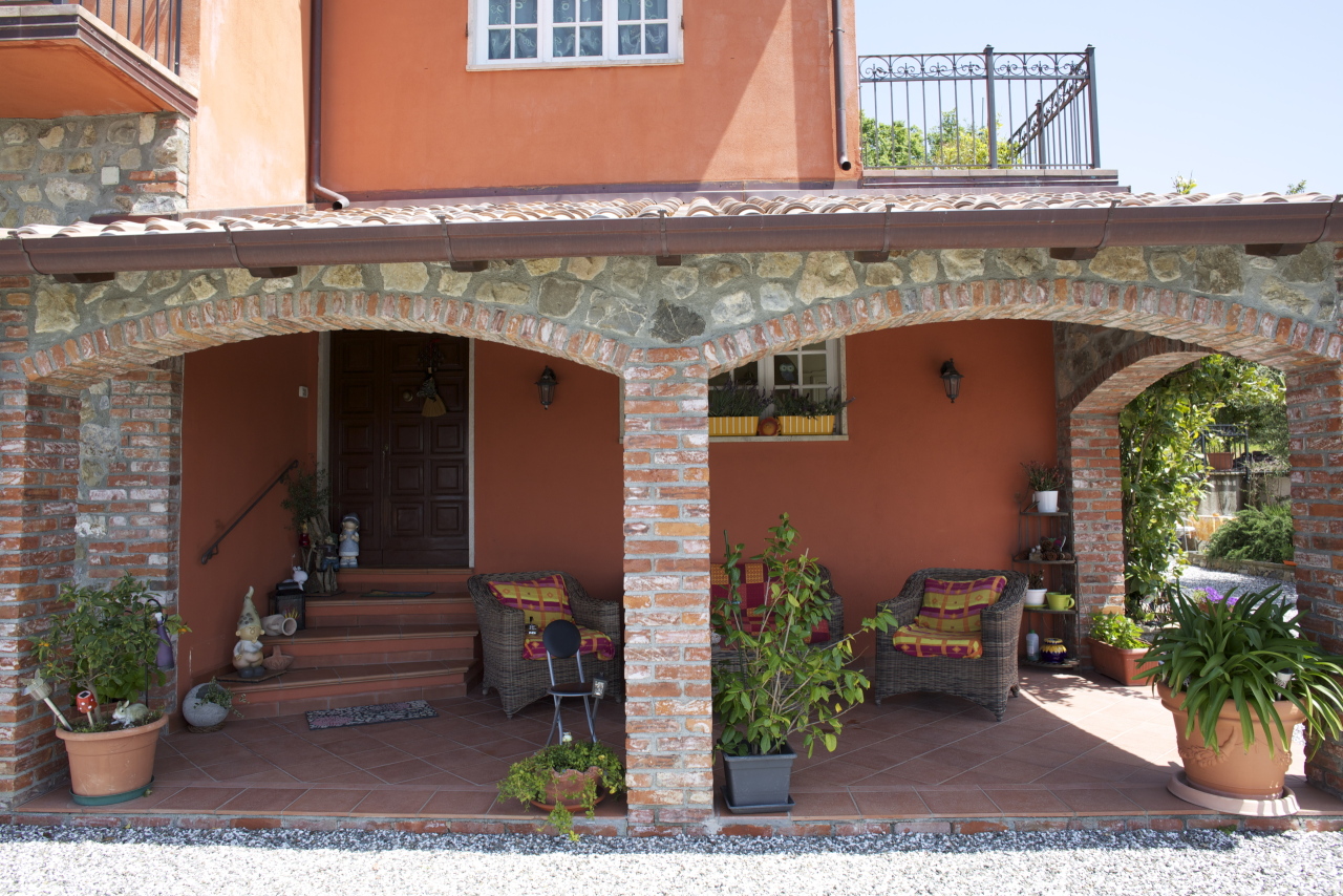Fosdinovo, Itaalia, 4 Bedrooms Bedrooms, 6 Rooms Rooms,3 VannitoadVannitoad,Villa,Sale,1121