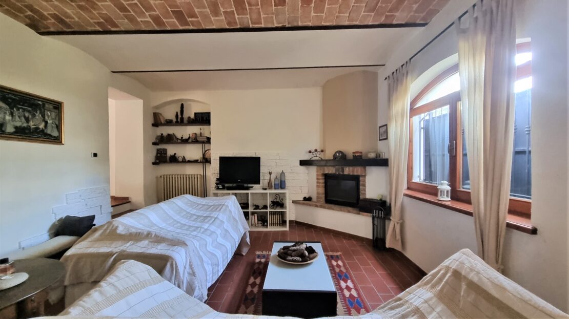 Vaglio Serra, Itaalia, 3 Bedrooms Bedrooms, 7 Rooms Rooms,1 VannitubaVannitoad,Villa,Sale,1012