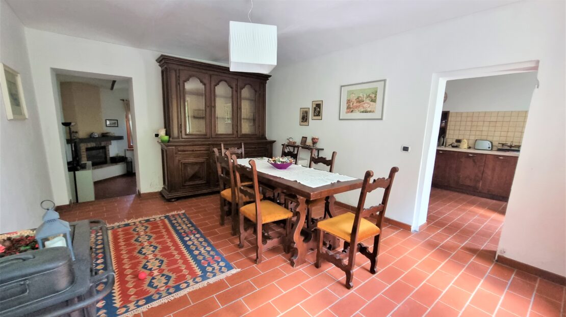 Vaglio Serra, Itaalia, 3 Bedrooms Bedrooms, 7 Rooms Rooms,1 VannitubaVannitoad,Villa,Sale,1012