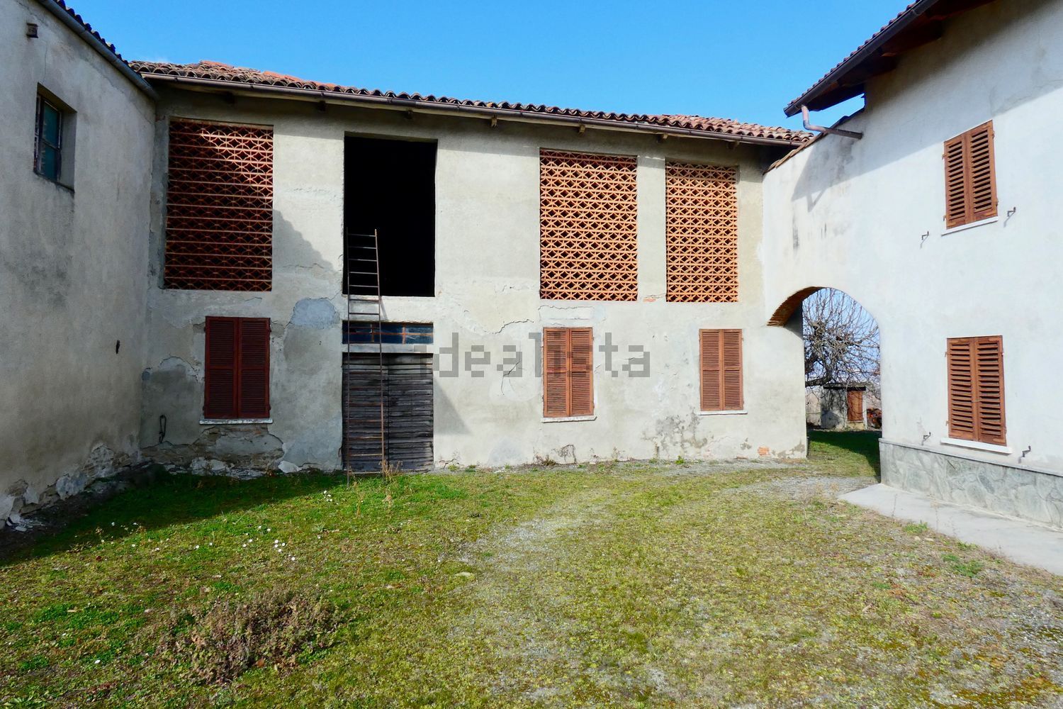 Rocchetta Palafea, Itaalia, 9 Bedrooms Bedrooms, 25 Rooms Rooms,1 VannitubaVannitoad,Villa,Sale,1017