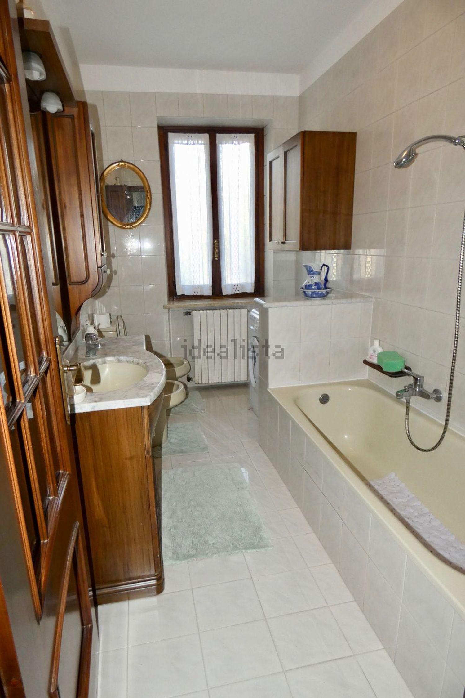 Canelli, Itaalia, 3 Bedrooms Bedrooms, 8 Rooms Rooms,2 VannitoadVannitoad,Villa,Sale,1018