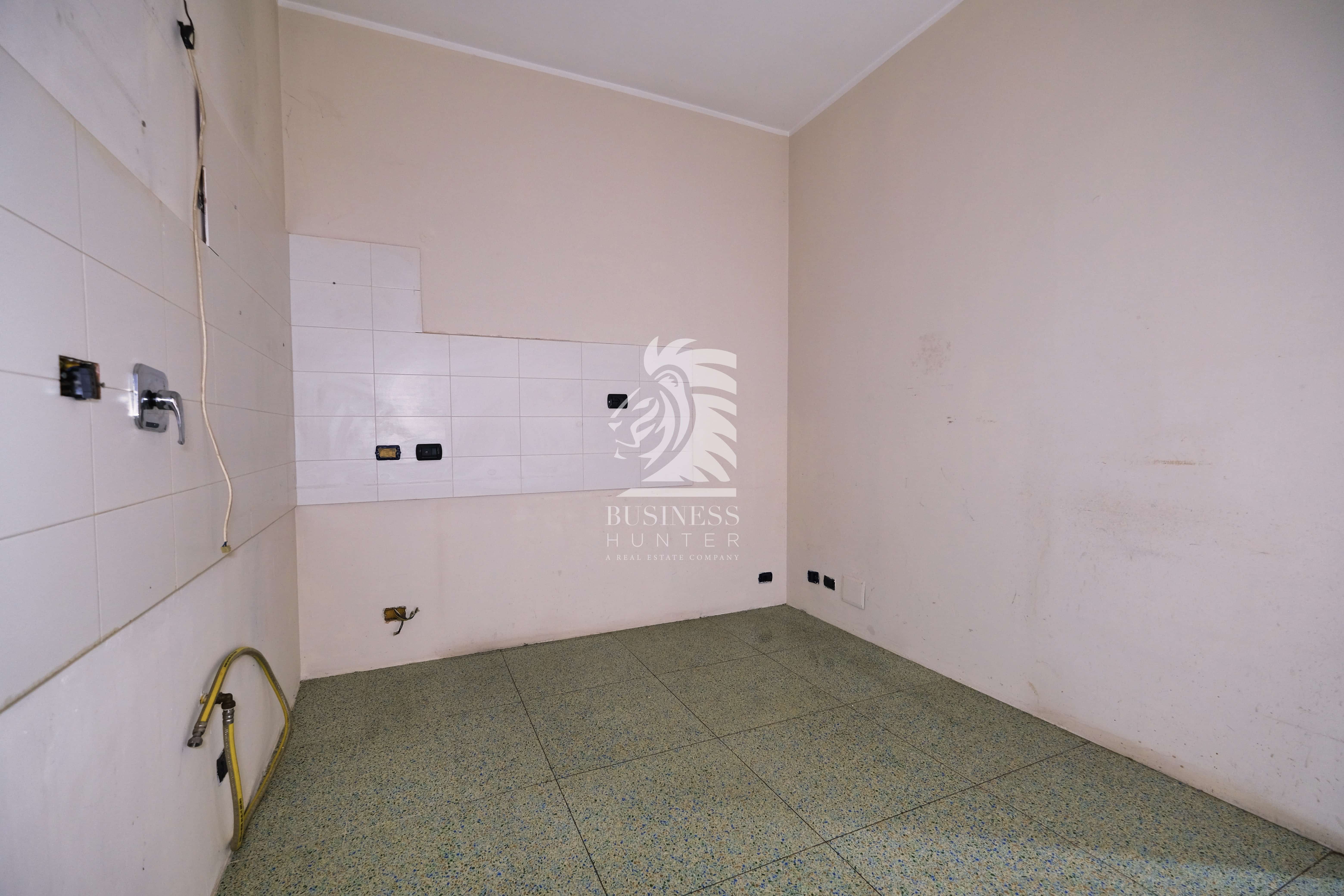 Itaalia, 2 Bedrooms Bedrooms, 4 Rooms Rooms,2 VannitoadVannitoad,Korter,Sale,1042