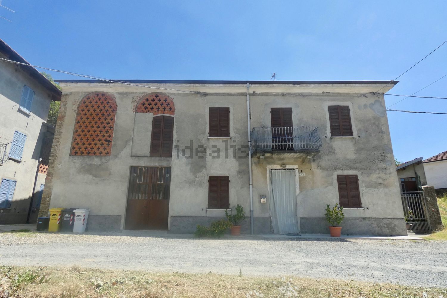 Itaalia, 3 Bedrooms Bedrooms, 9 Rooms Rooms,1 VannitubaVannitoad,Villa,Sale,1056